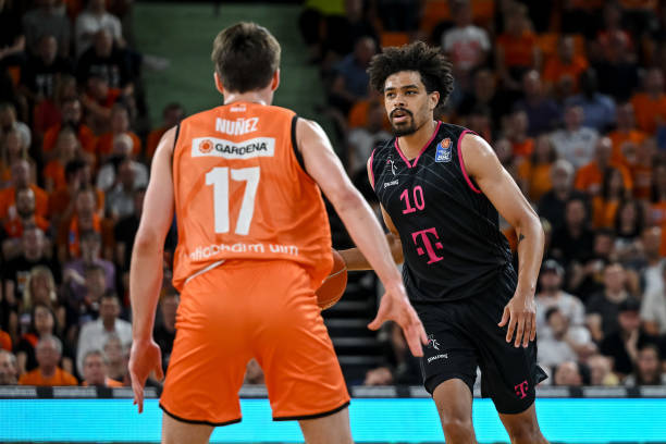 能在数据上 能在数据上