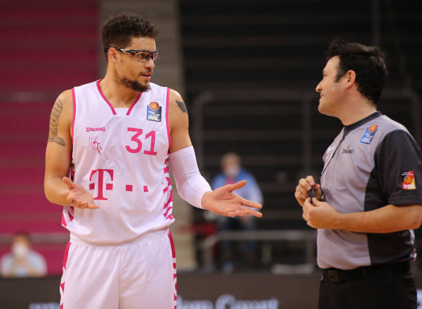 但一名新教 但一名新教